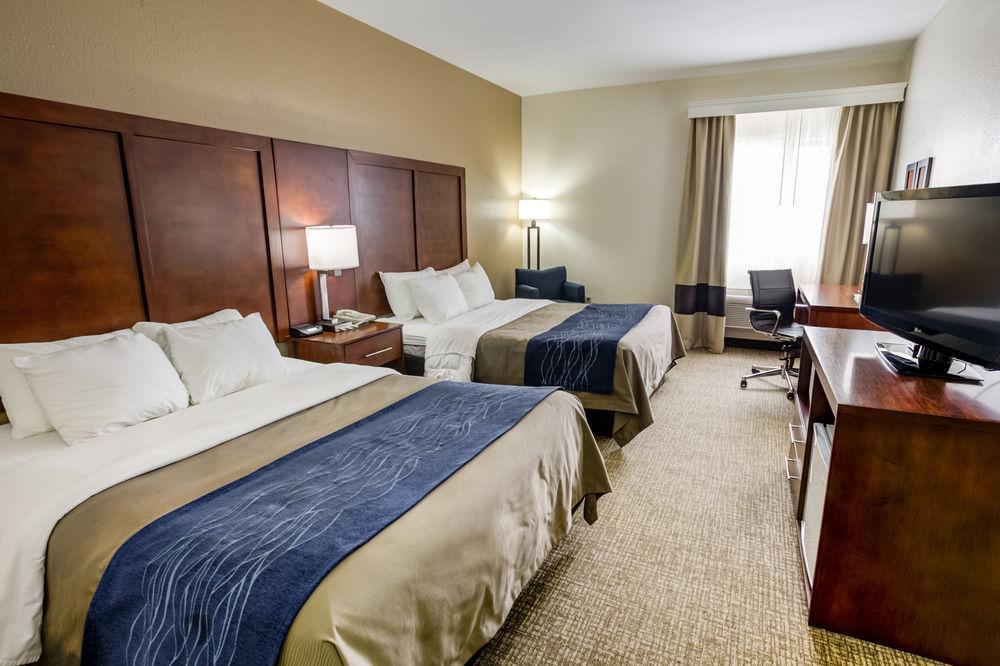 Comfort Inn Kearney - Liberty Εξωτερικό φωτογραφία