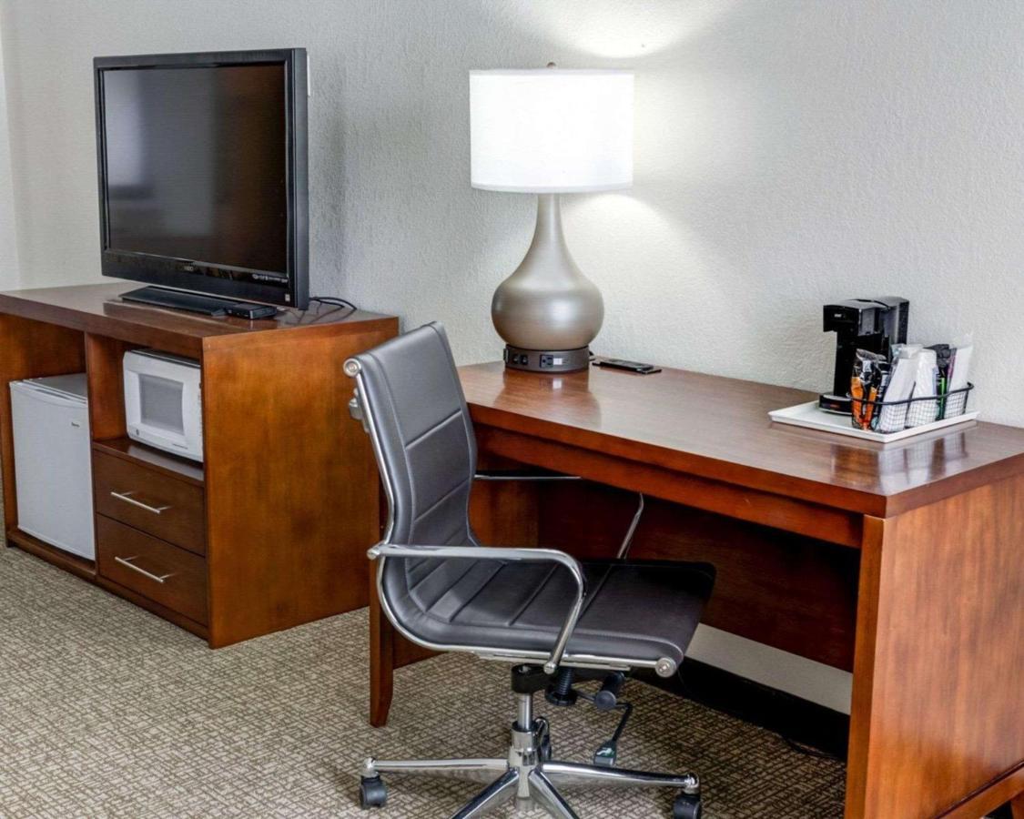 Comfort Inn Kearney - Liberty Εξωτερικό φωτογραφία